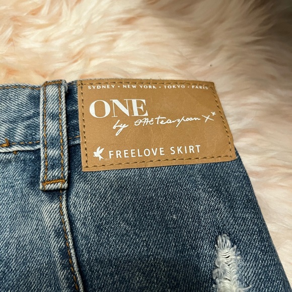 One x One Teaspoon Freelove Skirt - Picture 6 of 9